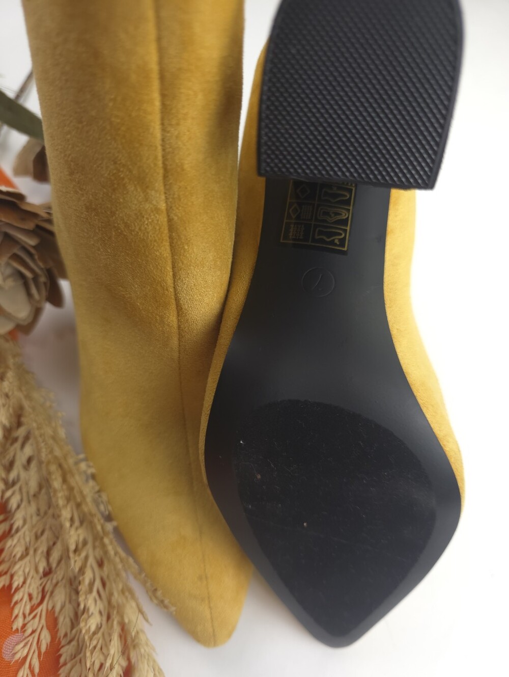 So Me Gold Suede Boots Sz 7m - Picture 6 of 11